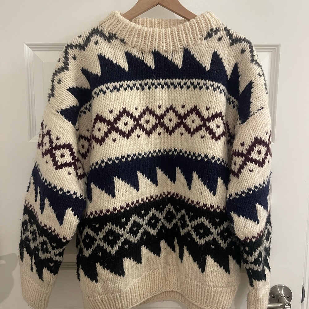 Cozy Cream and Navy Patterned Wool Sweater